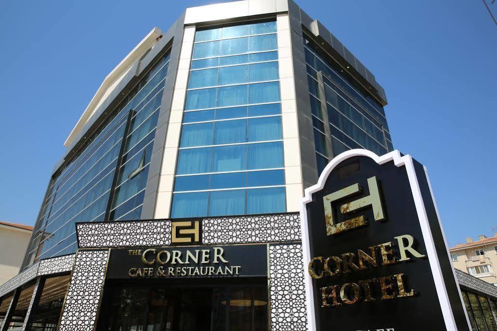 The Corner Hotel Sincan Buitenkant foto